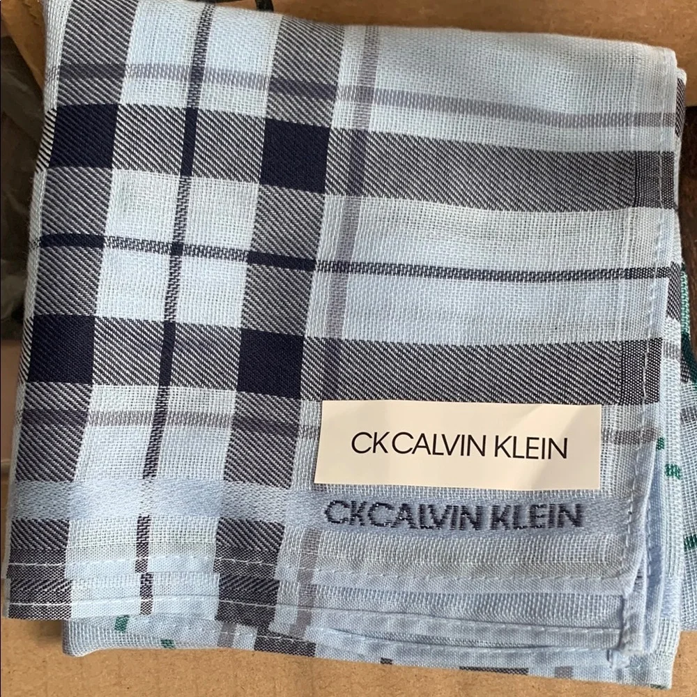 CK Calvin Klein Plaid Handkerchief! - Picture 7 of 8